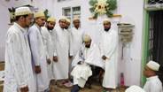 Shahrullaah 1439: Istiqbaal of Ra's ul Hudood saheb at Taiyebi Masjid during Nisf il Layl